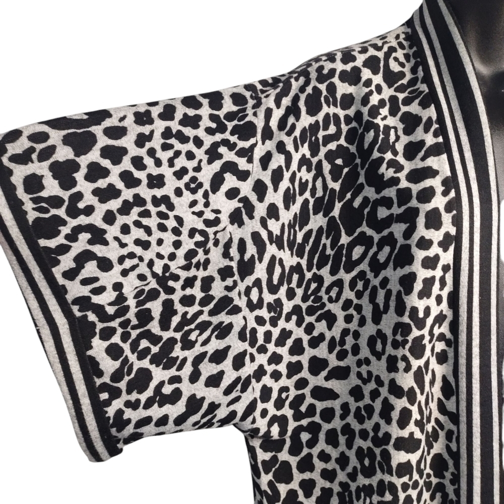 Crew Knitwear Womens Short Sleeve  Relaxed Fit Leopard Print Cardigan Size Large - Picture 5 of 7